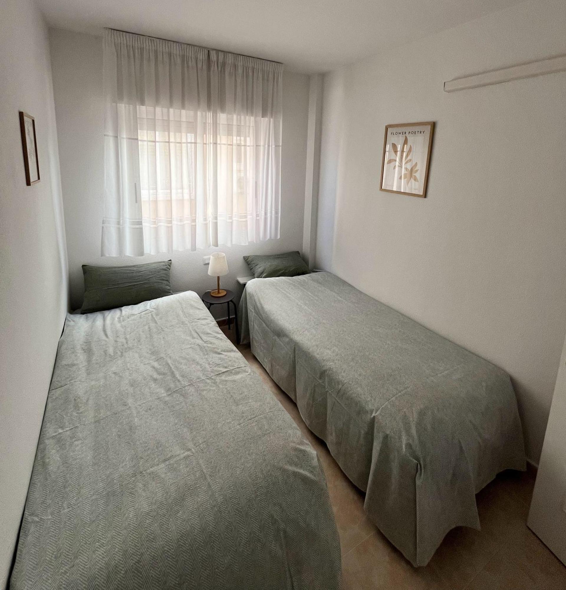 Torrevieja 2 Bedrooms Appartment Esterno foto